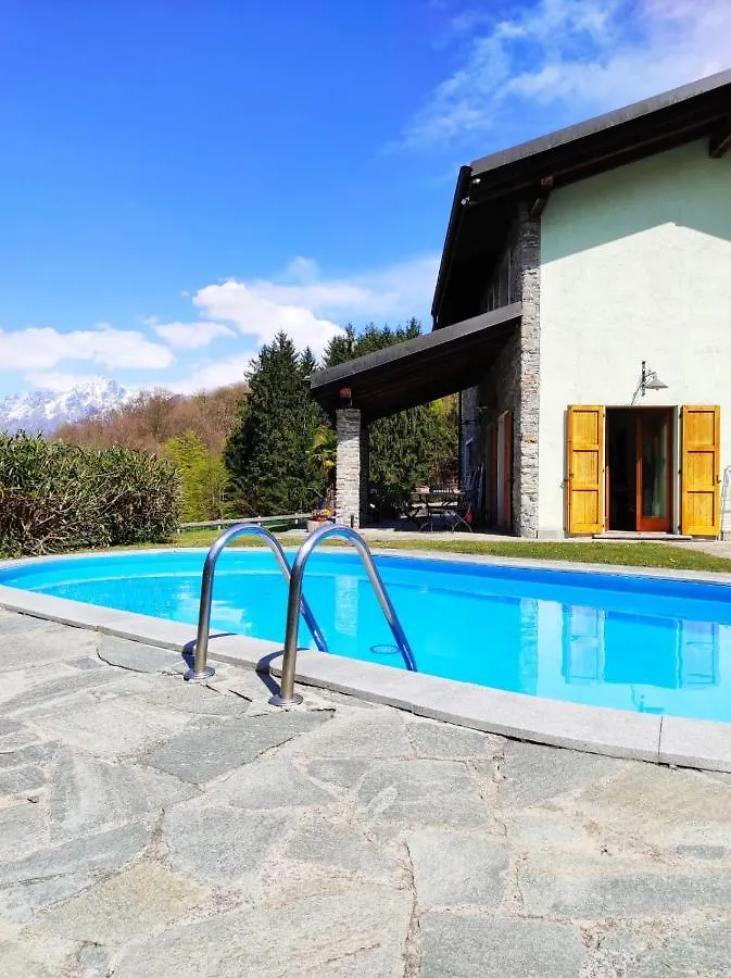 Villa Betulla Con Piscina Privata Sul Lago Di Como Colico